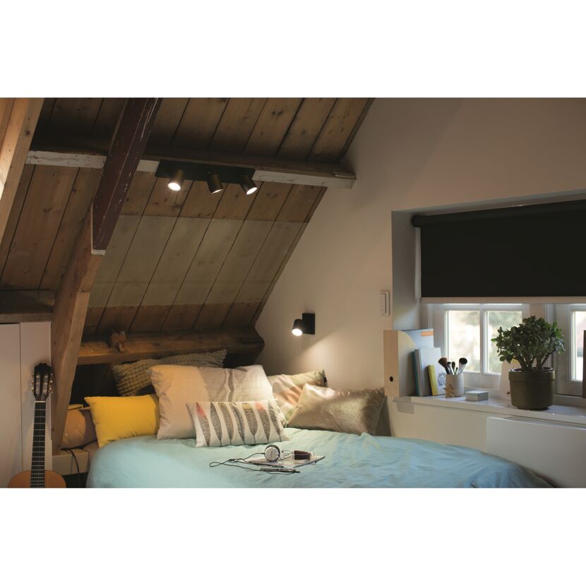 LED-Spot 'Hue Runner' schwarz 4,2 W