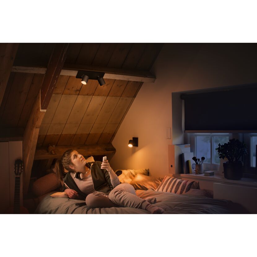 LED-Spot 'Hue Runner' schwarz 2 x 4,2 W