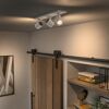 Weiße Hue Runner LED-Spots an der Decke beleuchten den Raum