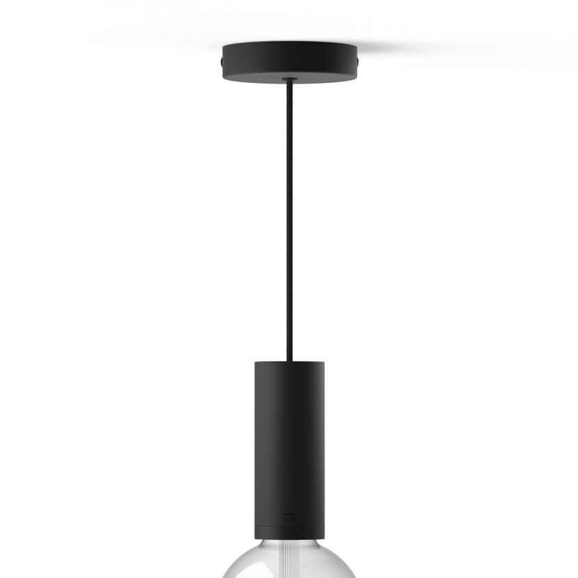 Schwarze Hängelampe mit Kabel