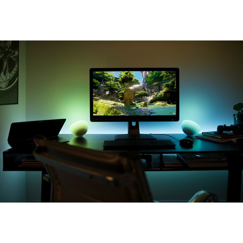 LED-Tischleuchte 'Hue White & Color Ambiance Go' weiß 520 lm