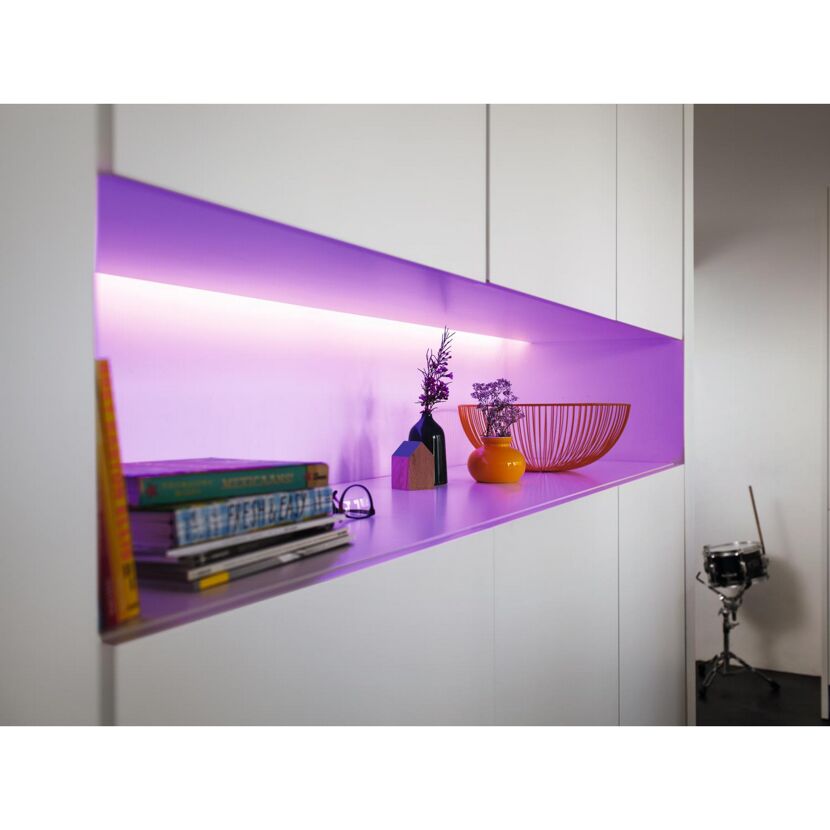 LED-Lightstrip Plus 'Hue White Color & Ambiance' Basis 2 m 1600 lm inkl. Netzteil