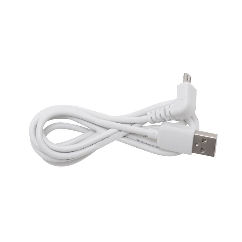 Weißes USB-Kabel auf weißem Hintergrund