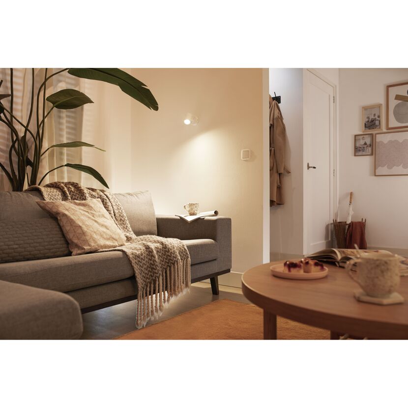 Gemütliches Wohnzimmer mit WIZ Spot