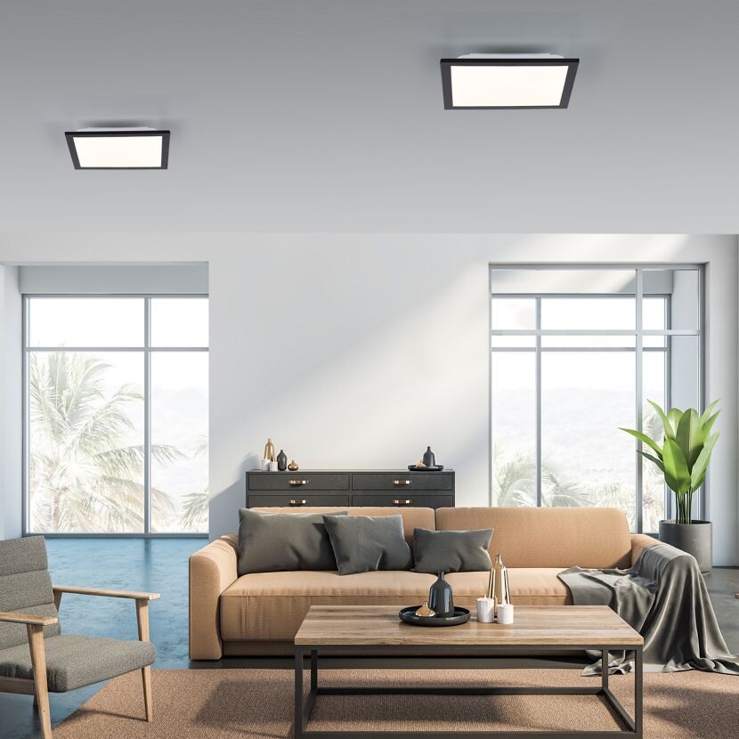 LED-Deckenleuchte 'Flat' schwarz 29,5 x 5,8 cm 485 lm