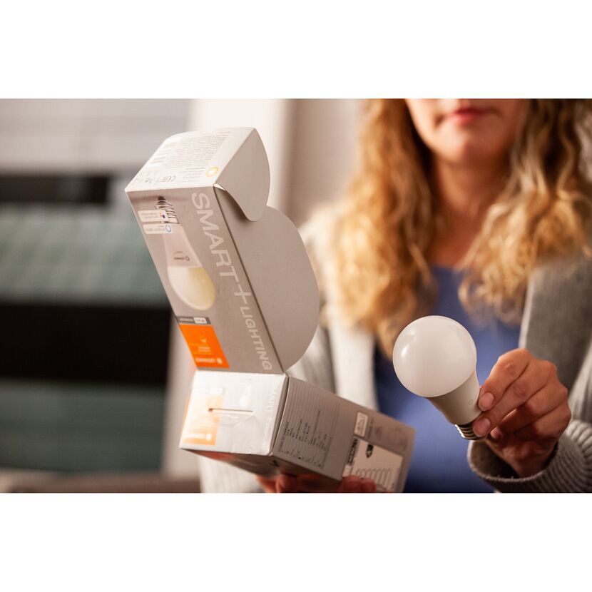 LED-Leuchtmittel 'SMART Wifi CLA' dimmbar Standardform matt E27 14 W 1521 lm RGB - tunable white