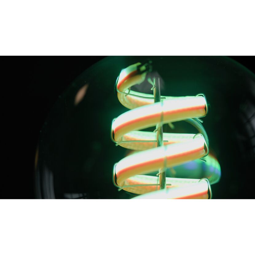 Glühbirne mit Spiral-Leuchtmittel