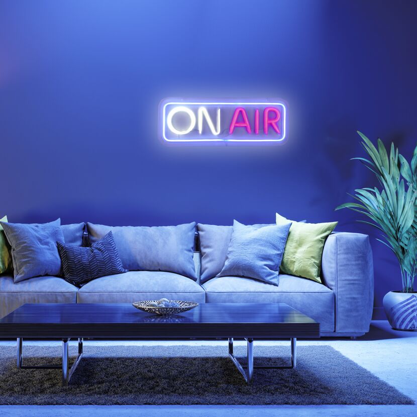 LED-Neon-Bild 'On Air' mehrfarbig 60 x 22 x 1,5 cm