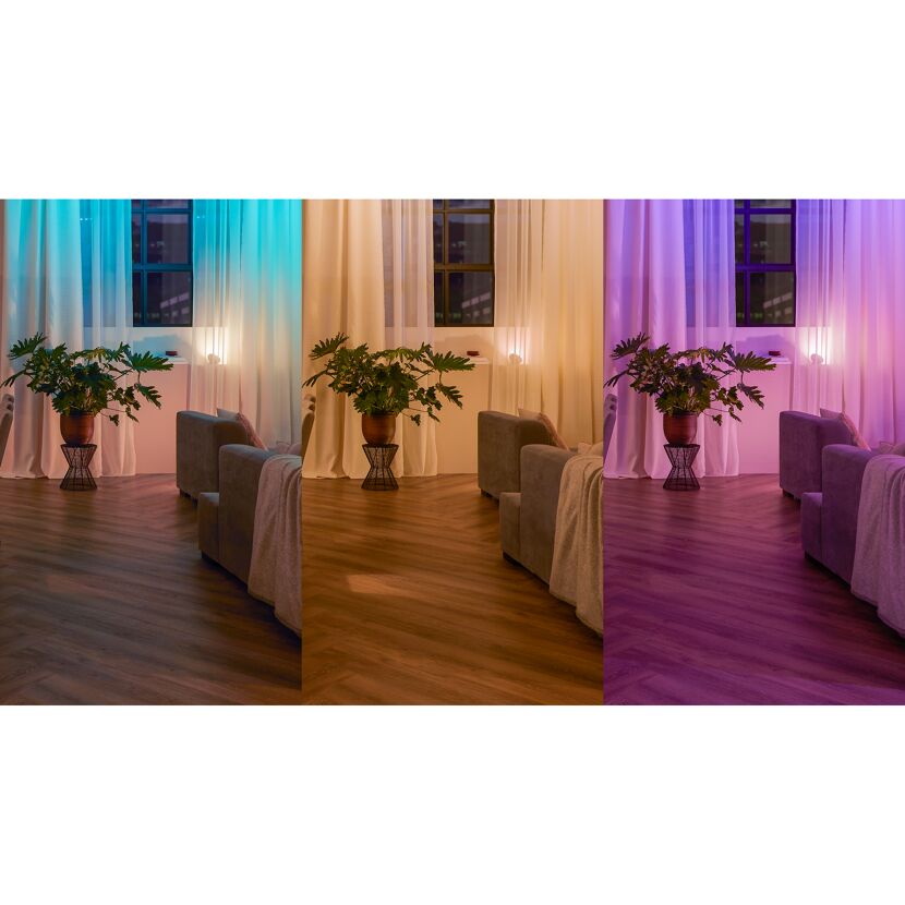 Drei Lichtstimmungen im Wohnzimmer: Blau, Warmweiß und Violett.