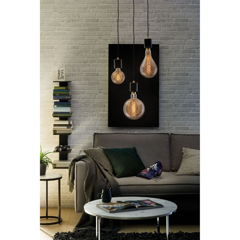 Drei LED-Lampen mit Glühwendel