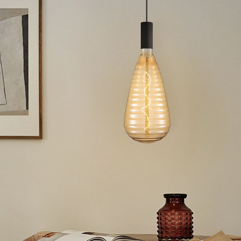 Hängeleuchte mit LED-Filament-Leuchtmittel