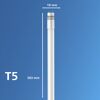T5 LED-Leuchtmittel G5 mit 19x563 mm Maßen auf blauem Grund.