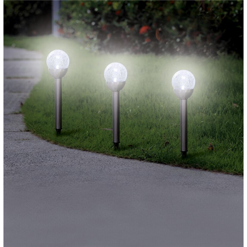 Drei Solar-Gartenleuchten mit Craquelé-Glas