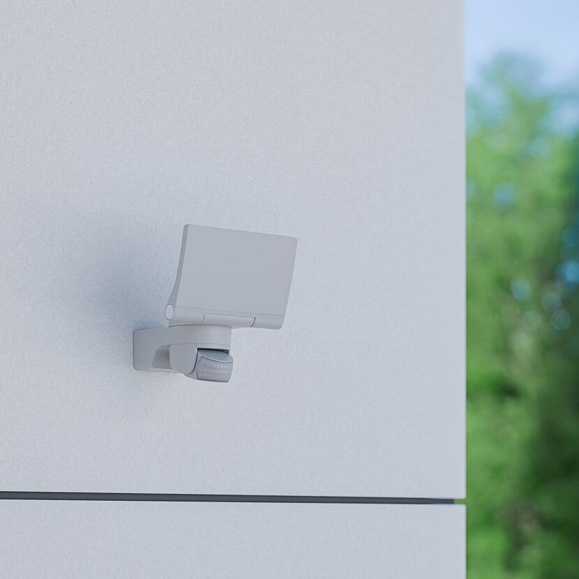 LED-Strahler 'XLED Home 2 S' mit Bewegungsmelder 13,7 W weiß