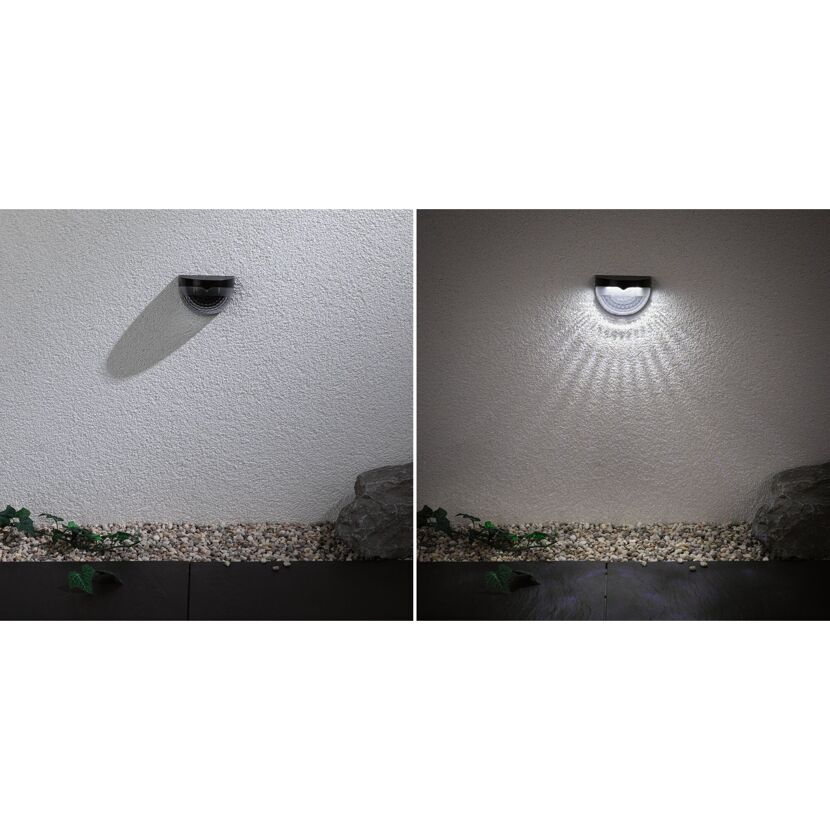 Solar Wegeleuchte Mimmo an einer Wand, einmal im Hellen und einmal im Dunkeln.