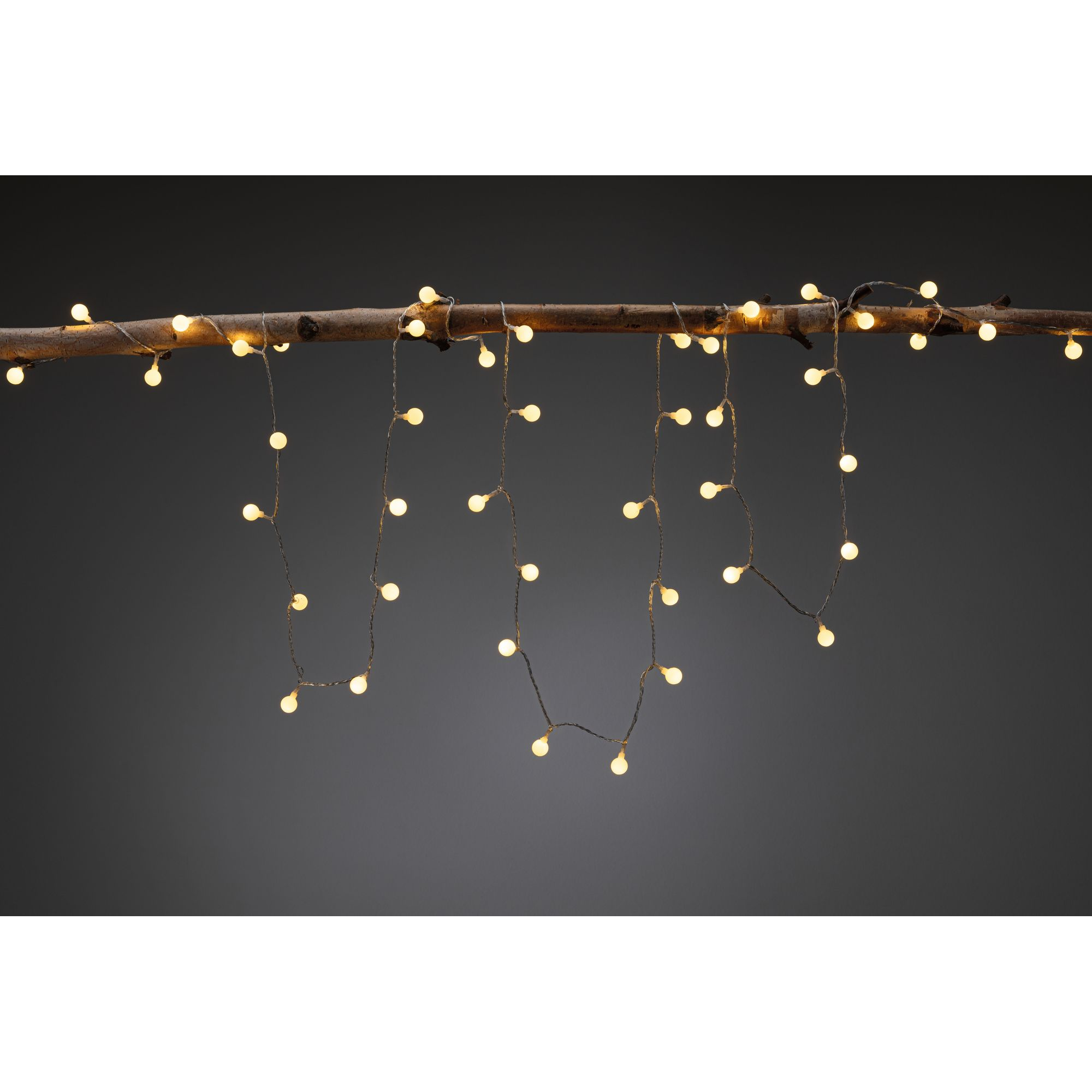 Lichterkette mit kleinen runden Lampen