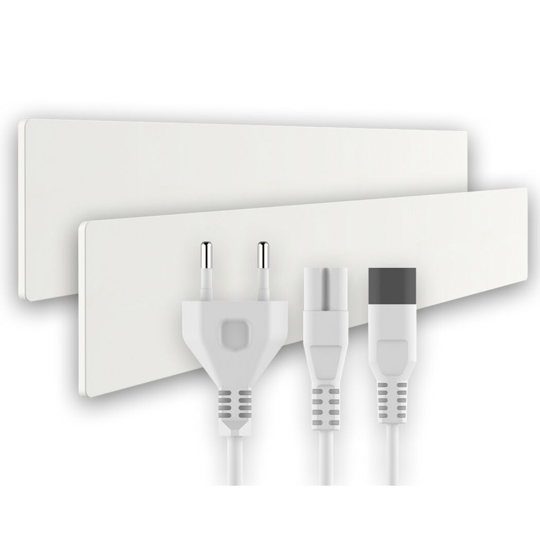 Zwei weiße Schimmel Dry-Sets mit Kabeln