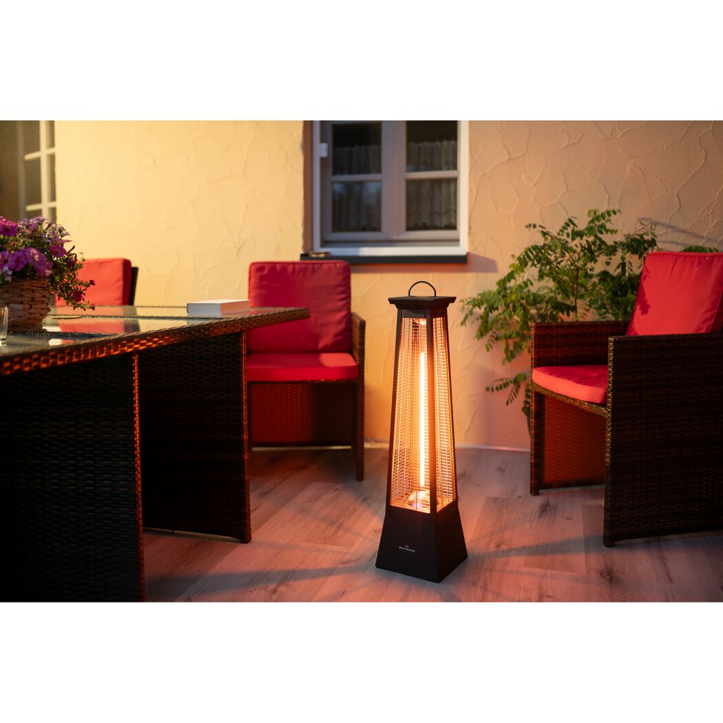 Infrarot Heizstrahler auf Terrasse