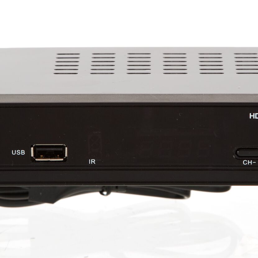 Schwarzer HDTV Kabel Receiver DCR600HD von Schwaiger