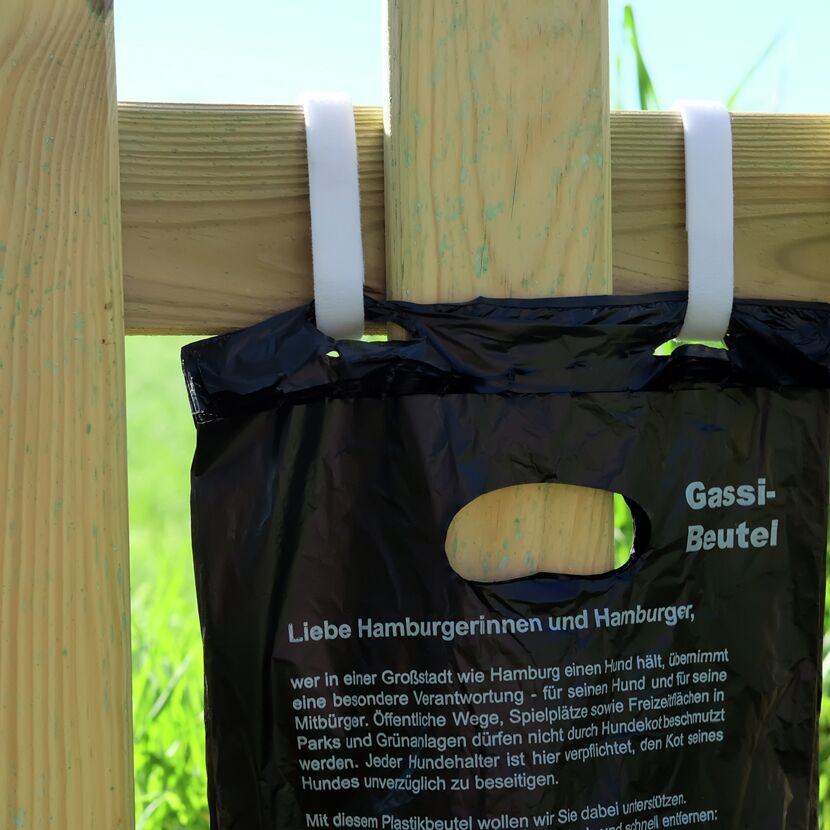 Doppelseitige Klettbandrolle 'LTC Roll Strap' weiß 16 mm x 3 m