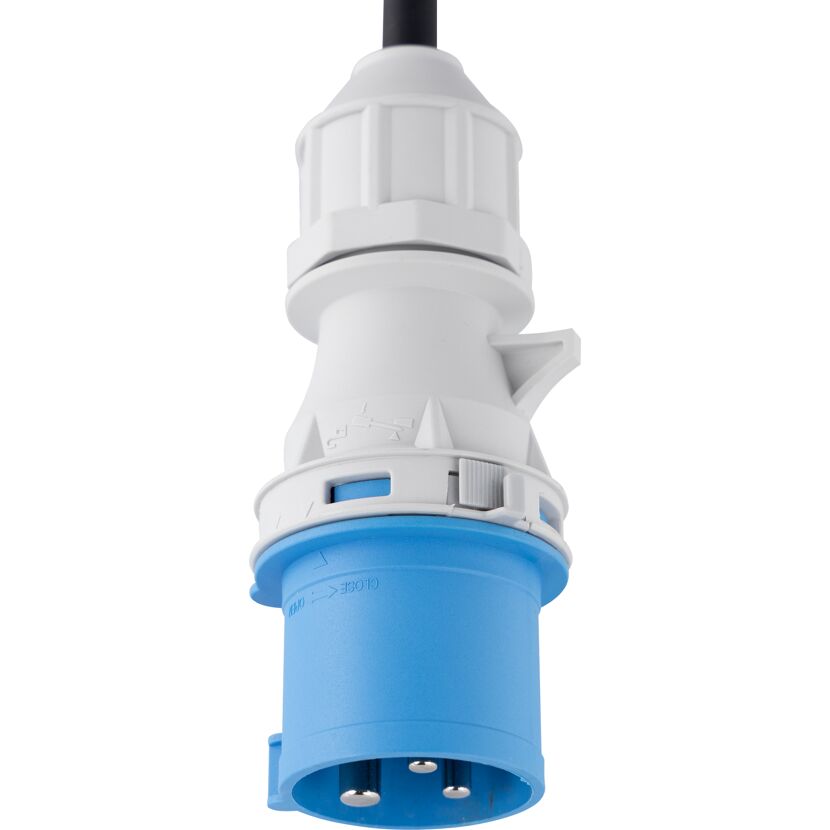 Blauer CEE-Stecker mit Schutzkappe