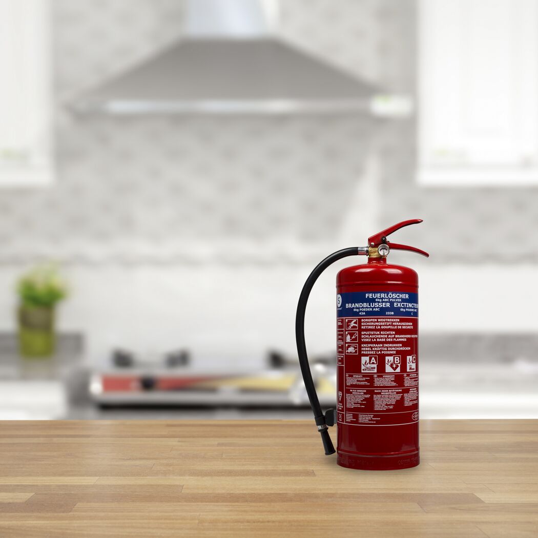 Feuerlöscher in Küche