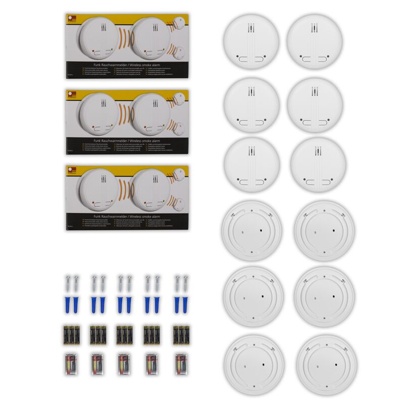 Drei Packungen Funkrauchmelder, Montagematerial und Batterien