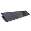 Fünf schwarze Solarmodule
