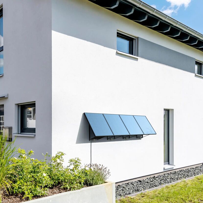 Solaranlage an Hauswand