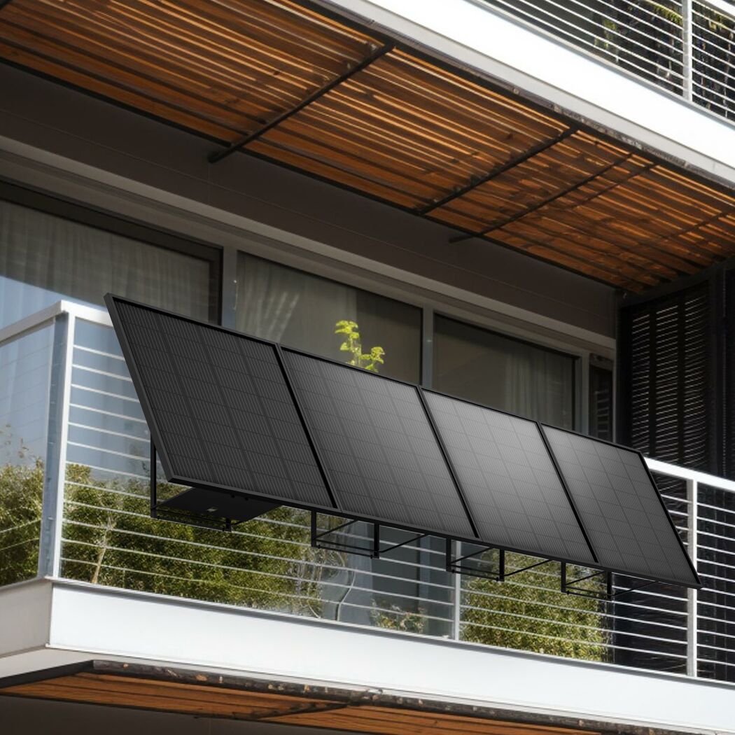Solaranlage am Balkongeländer