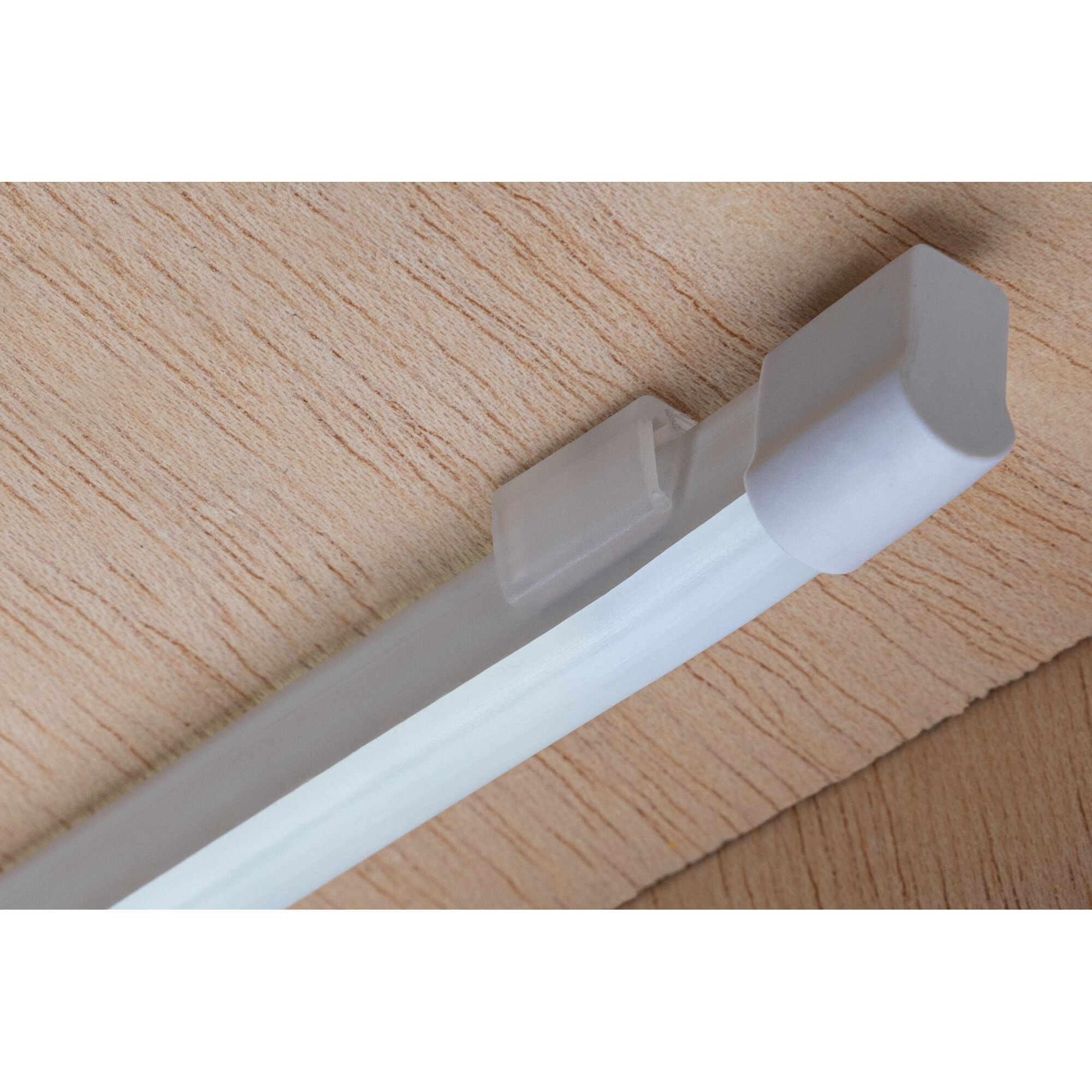 LED-Streifen 'SimpLED' chromfarben 5 m 20 W