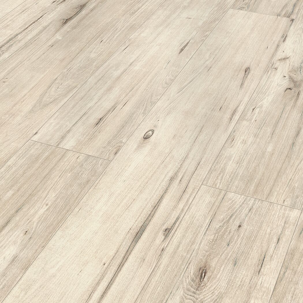 Helles Laminat in Holzoptik