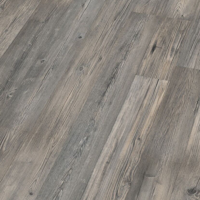 Grauer Laminatboden in Holzoptik