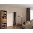 Wohnzimmer mit Holzmöbeln und beiger Wand